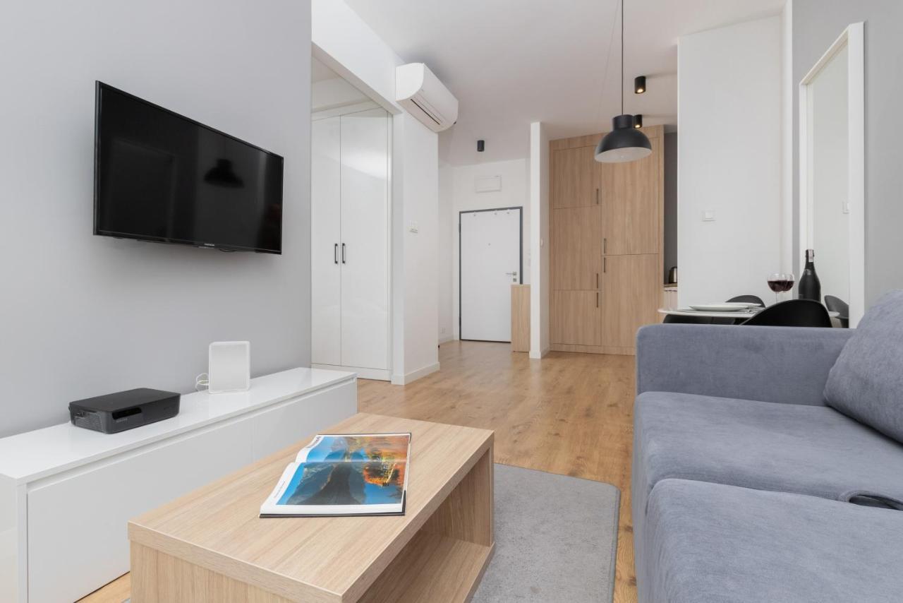 Slawinska Apartment Warsaw Wola By Noclegi Renters Varsóvia Exterior foto